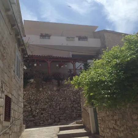 Appartement Ana Tudor Hvar Town